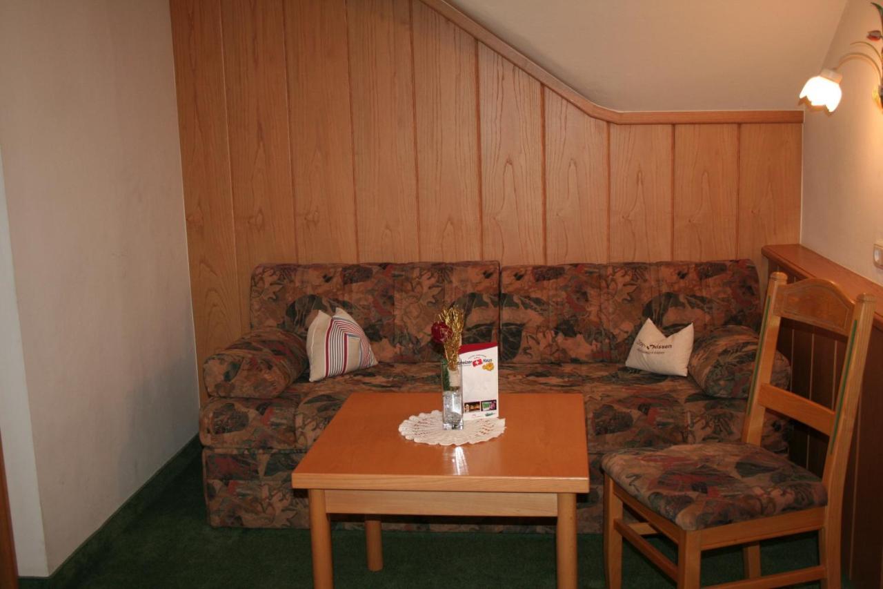 Hotel Gasthof Schweizerhaus Штульфельден Экстерьер фото